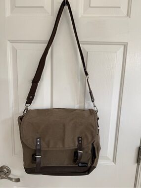 Legacy Adventure A Picnic Time Brand Wine Tote Bag Khaki Green/Brown